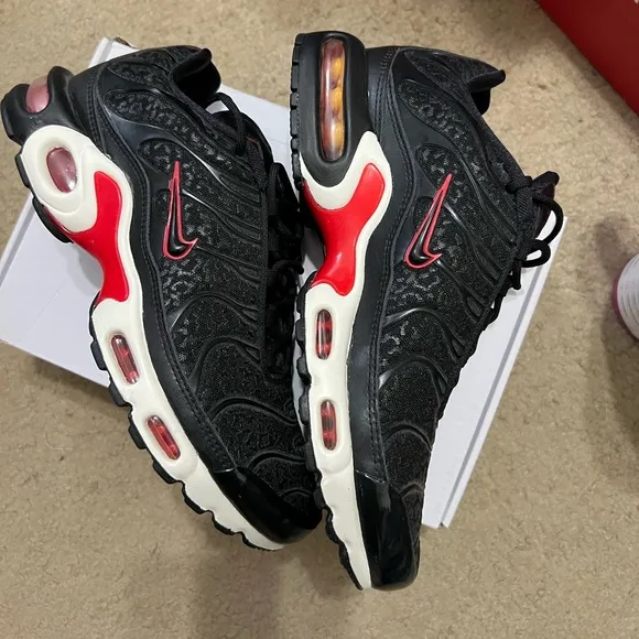 Women’s Nike Air Max Plus Premium Black Red Leopard Sneakers (No Box)