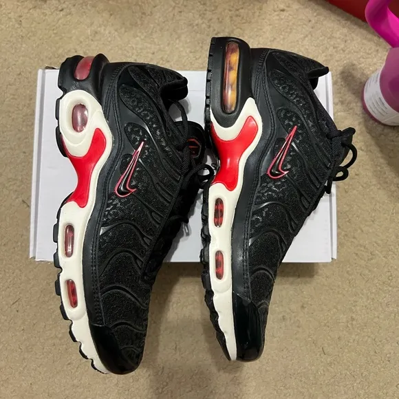 Women’s Nike Air Max Plus Premium Black Red Leopard Sneakers (No Box)