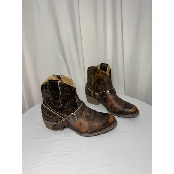 Women's Sterling River Boots Size 8 Brown Ankle Boots