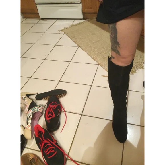 Women's Vince Camuto Black Over-the-Knee Boots Size 8.5