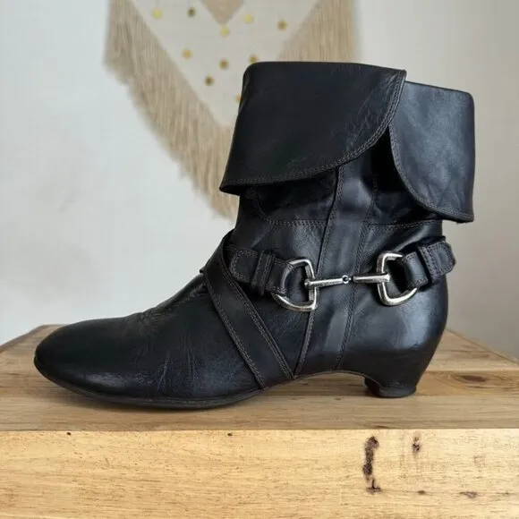 Y2K Vintage Miss Sixty Black Leather Silver Horse Bit Ankle Wrap Fold Over Boots
