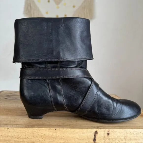 Y2K Vintage Miss Sixty Black Leather Silver Horse Bit Ankle Wrap Fold Over Boots