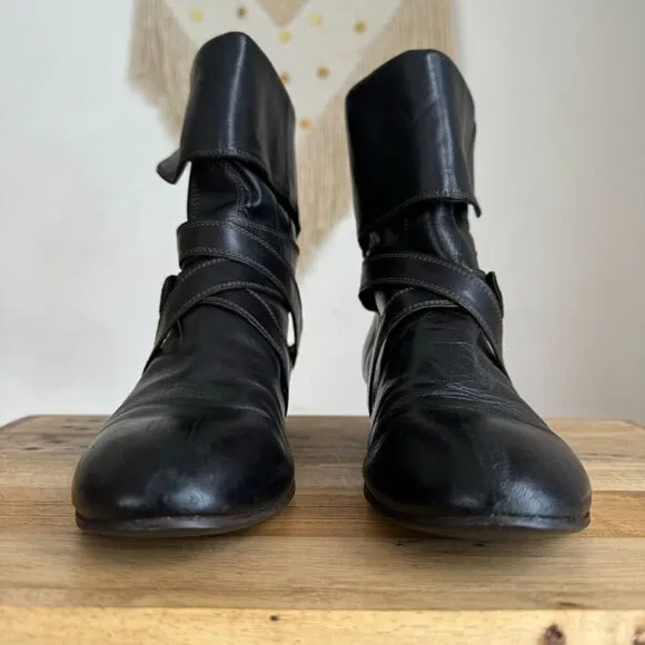 Y2K Vintage Miss Sixty Black Leather Silver Horse Bit Ankle Wrap Fold Over Boots