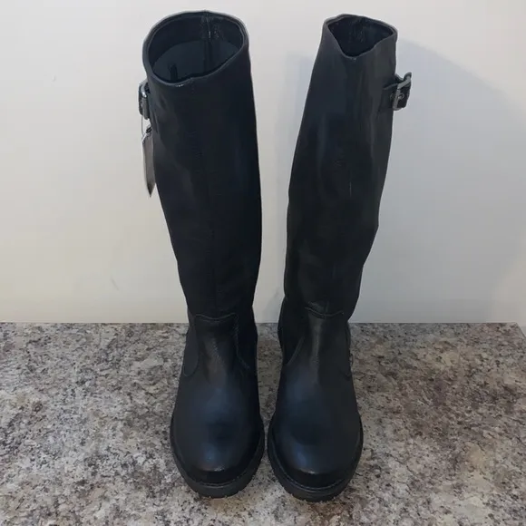 Zara Genuine Leather and Suede Interior Boots