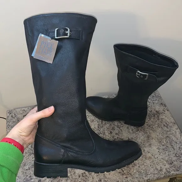 Zara Genuine Leather and Suede Interior Boots