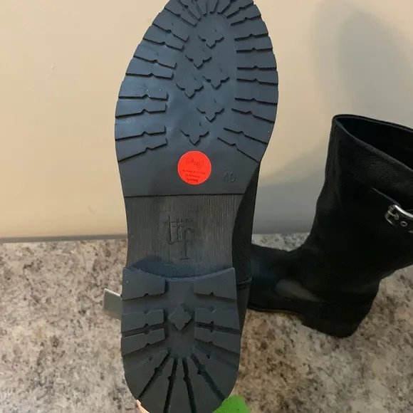 Zara Genuine Leather and Suede Interior Boots