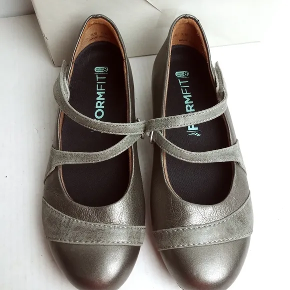 Ziera Xray-W  Mary-Jane Flats Women's Pearl Metallic Leather Size 9W/39.5